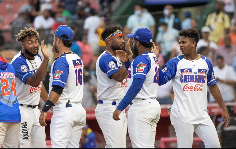 LISTOS. Su rival se definirá más tarde en el enfrentamiento que sostendrán México y República Dominicana. EFE/O. Barría