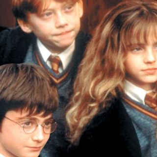 Por "brujería", párroco organiza quema de libros de Harry Potter y Crepúsculo