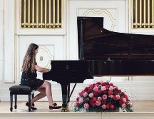 María Hanneman. Con 15 años de edad ha conquistado imponentes lugares como el Palacio de Bellas Artes o el Carnegie Hall. ESPECIAL