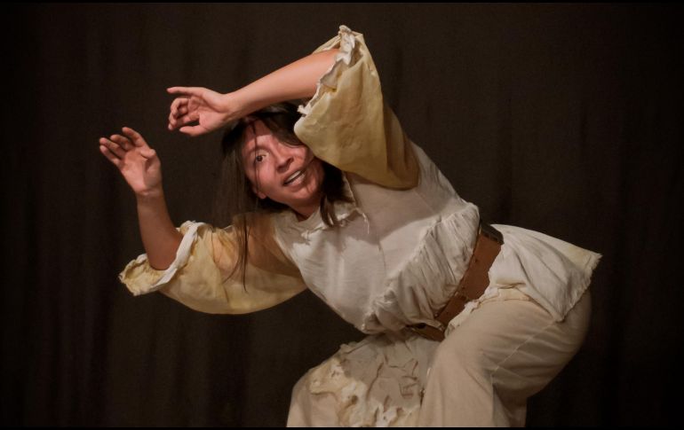 La producción de “Detrás de los Vestidos Rotos” está a cargo de Teatro Rabinal, Acantilado Lunar y Bianca Villaseñor. CORTESÍA / Alex Dessavre