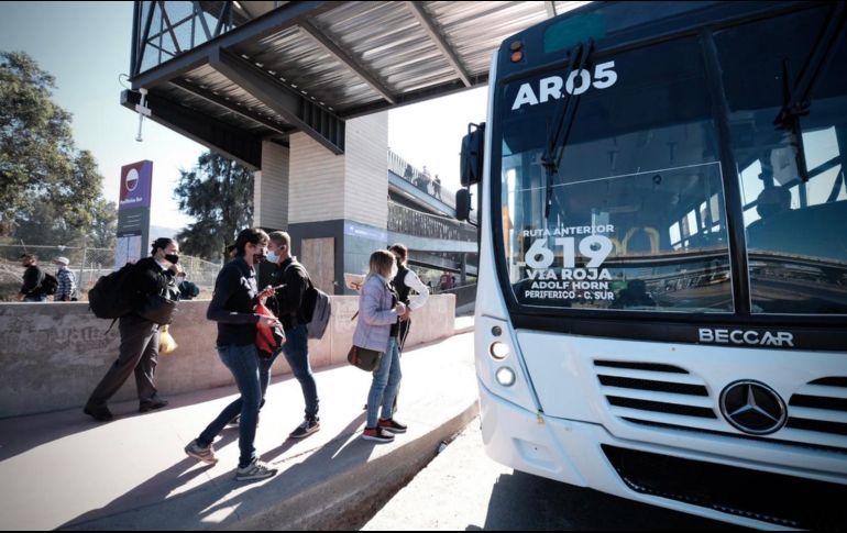 Las rutas alimentadoras no entrarán al carril confinado del Peribús ni se detendrán en las estaciones. CORTESÍA/Gobierno de Jalisco