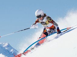 Schleper está casada con un mexicano, y al contar con la doble nacionalidad, la esquiadora optó por representar a nuestro país para hacer historia pues en cuanto arrancó su competencia dentro de Beijing 2022. AFP