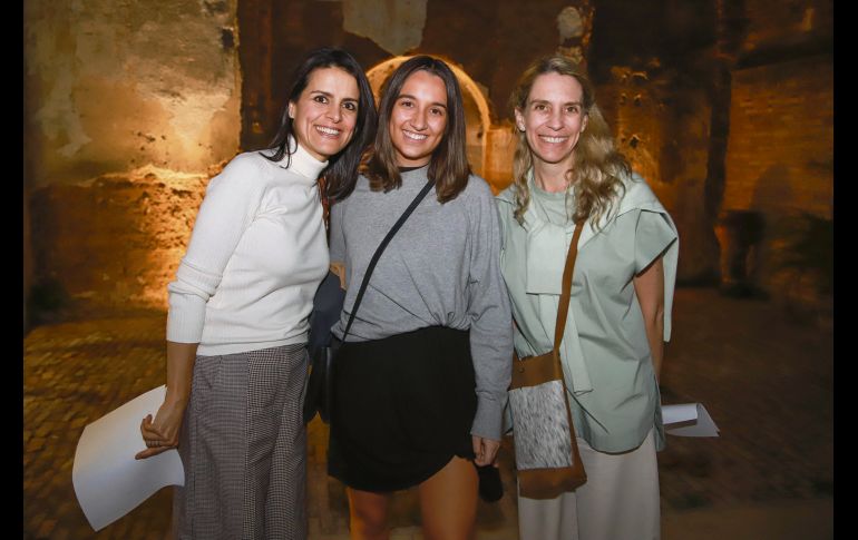 Laura Ávalos, Isabel Fernández del Valle y Lizzy Escobar. GENTE BIEN JALISCO/ANTONIO MARTÍNEZ