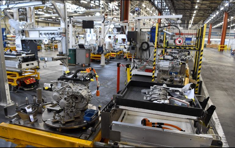 Las reglas de origen del T-MEC ayudaron a levantar al sector afectado por la pandemia. AFP/E. Piermont