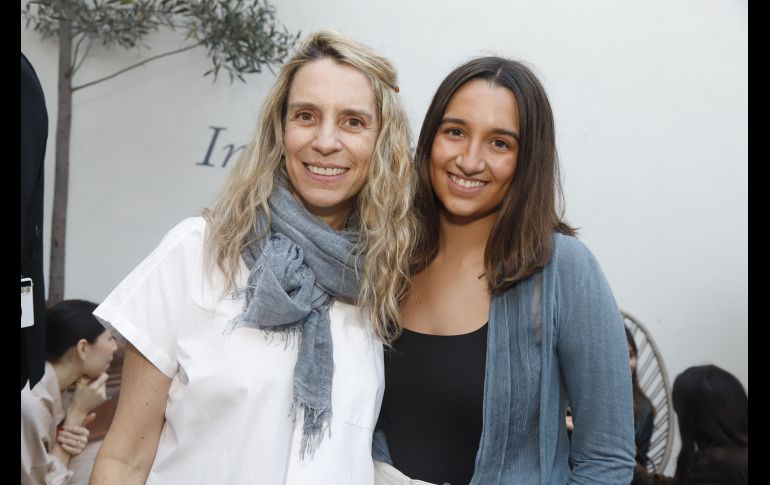 Lisi Escobar e Isabel Fernández Del Valle. GENTE BIEN JALISCO/CLAUDIO JIMENO