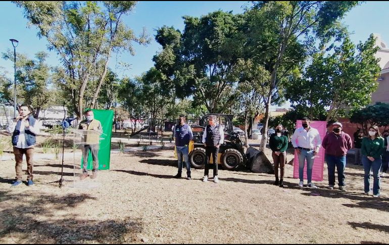 Los alcaldes de Guadalajara y Zapopan Pablo Lemus Navarro y Juan José Frangie inauguraron esta mañana el proyecto. CORTESÍA