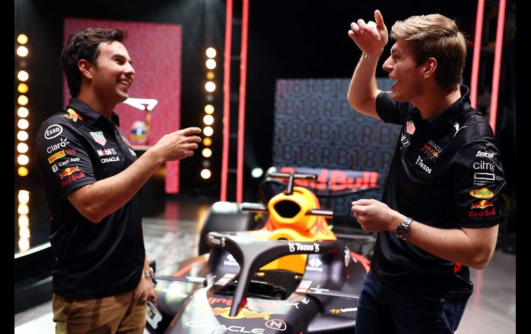 Max Verstappen defenderá el título del campeonato de pilotos, que le arrancó al británico Lewis Hamilton. AFP/ B. Lennon