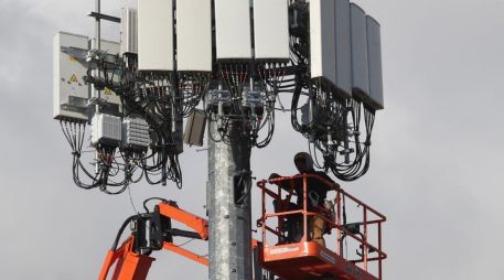 La operación de la nueva red dejará por concepto de derechos 900 MDP al Gobierno de México. AFP/Archivo