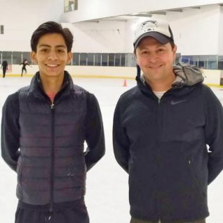 Además de deportista olímpico, un instructor de lujo para los niños