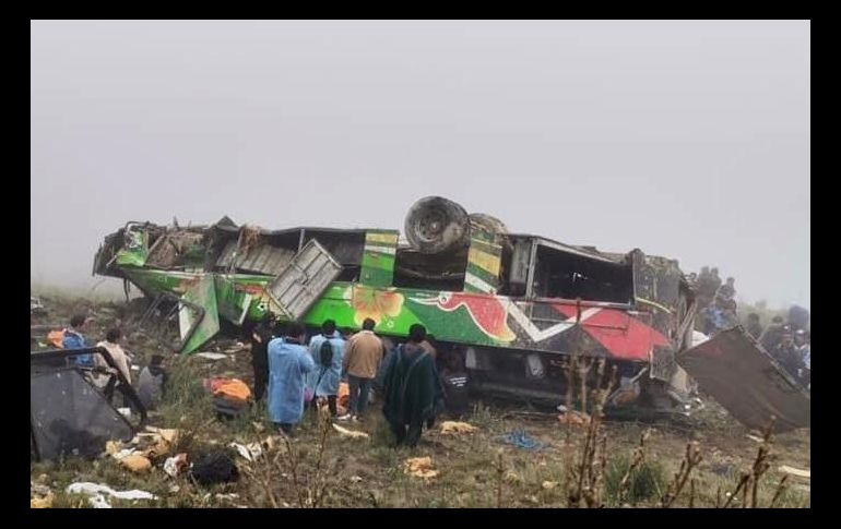 En las tareas de rescate de las víctimas también colaboraron personas que viven en las cercanías, mientras que los heridos fueron trasladados a los hospitales más cercanos. EFE