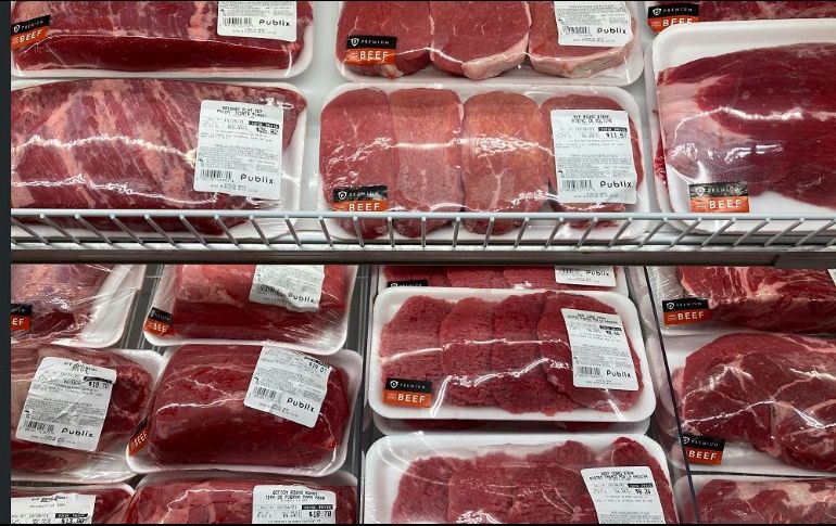 El aumento de precio en los alimentos ha puesto en jaque a la administración de Joe Biden. AP/M. Lavandier