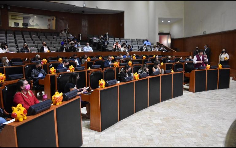 Los proyectos de reformas se turnaron para su dictaminación a las Comisiones de Hacienda y a la de Estudios Legislativos. EL INFORMADOR/R. Rivas