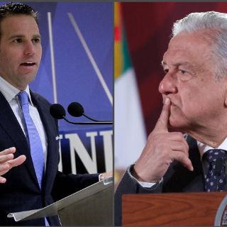 AMLO exhibe en "mañanera" el salario de Loret de Mola