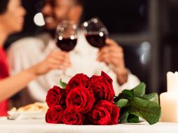 Elige la mejor opción para una cena romántica con tu pareja. ISTOCK.