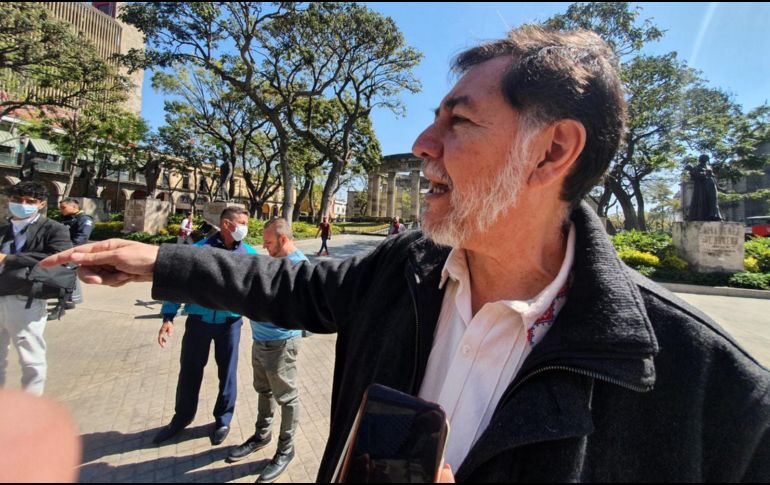 Noroña comenzó su gira por Jalisco y Nayarit para hablar sobre la reforma energética, sin embargo, nadie llegó a la conferencia de prensa que convocó en la Rotonda de las y los Jaliscienses Ilustres. EL INFORMADOR/A. Navarro