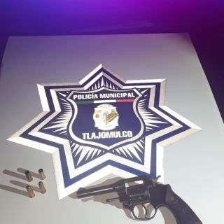 Seguridad en Jalisco: En volanta en Tlajomulco, detienen a 3 con armas ilegales