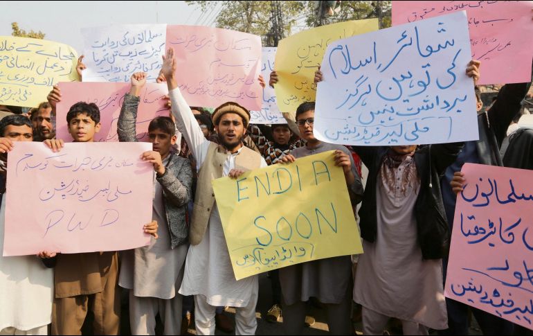 Musulmanes en otras partes del mundo piden igualdad y respeto a sus correligionarios de la India, donde son minoría. EFE/R. Dar