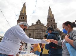 Los festejos por el aniversario 480 de Guadalajara se llevaron a cabo con respeto a las medidas sanitarias, como el uso de cubrebocas. EL INFORMADOR/A. Camacho