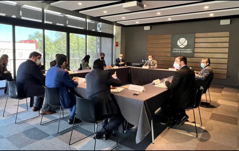 Las denuncias de las ciudadanías y la integridad de los servidores públicos son partes imprescindibles del buen funcionamiento de las fiscalías especializadas en la materia. TWITTER/FAnticorrupJal