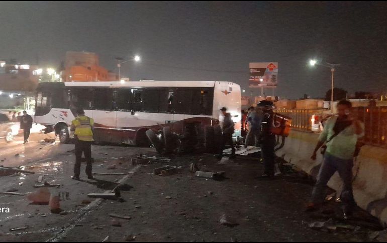 El accidente ocurrió en la carretera México-Pachuca esta noche. ESPECIAL