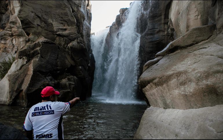 Un derrame de combustible afecta el río Caliente en el bosque de La Primavera. EL INFORMADOR/G. Gallo
