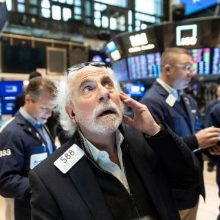 Wall Street abre con fuertes caídas tras ataque de Rusia a Ucrania