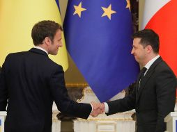 Zelensky acusó a la OTAN de dejarlos solos (a él y al pueblo ucraniano), a pesar de las llamadas de auxilio que se ha solicitado a la alianza. EFE/ S. DOLZHENKO