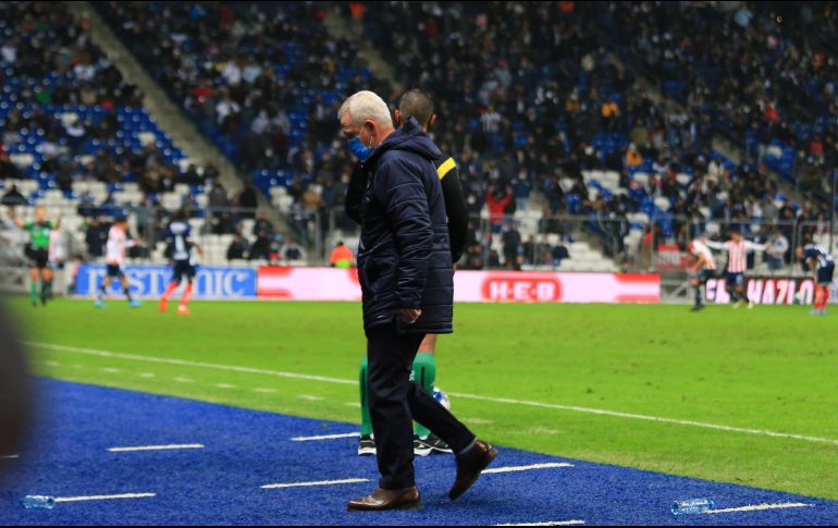 EN LA CUERDA FLOJA. Javier Aguirre podría estar viviendo sus últimos días como entrenador de Rayados. IMAGO7