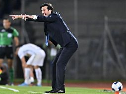 Santiago Solari. El entrenador de las Águilas sigue en la cuerda floja y precisa de un triunfo para consolidarse en su puesto. IMAGO7/E. Espinosa
