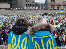 Al rededor del mundo, miles de personas se han manifestado para que se detenga la guerra entre Rusia y Ucrania. AP/C. Young