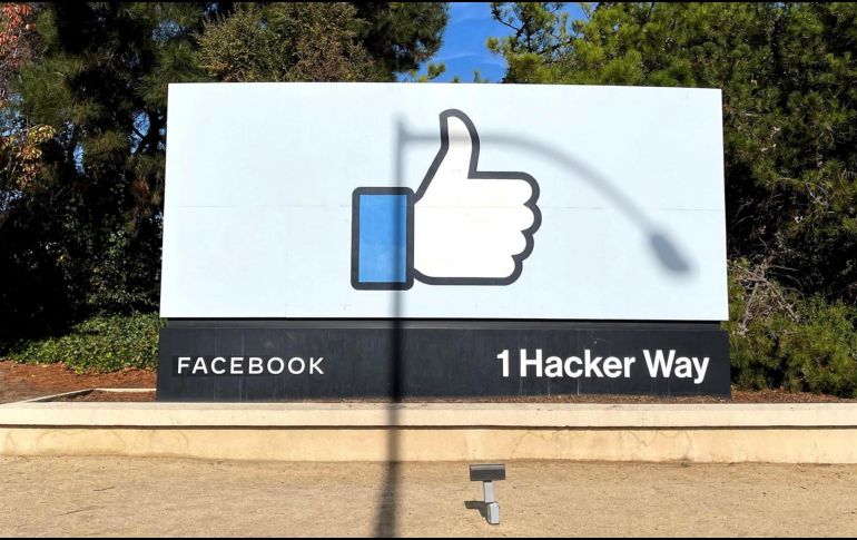 Meta denunció la semana pasada que el Gobierno ruso restringió a Facebook por verificar y desmentir la información del los medios públicos rusos. EFE/ Marc Arcas