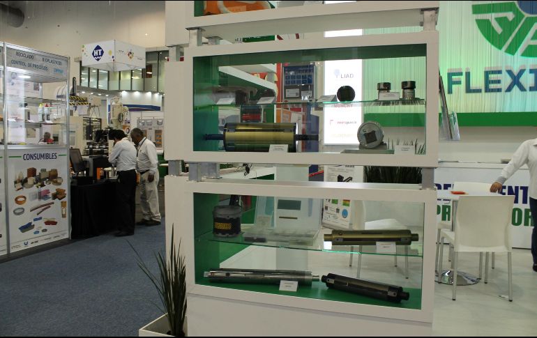 Destacan que en México existen 363 empresas dedicadas al reciclado de productos. TWITTER/@FlexiVelMx