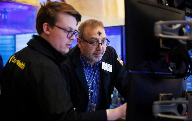 Todos los sectores cerraron en positivo, encabezados por el financiero, el de materias primas y el energético. AP/A. Joseph