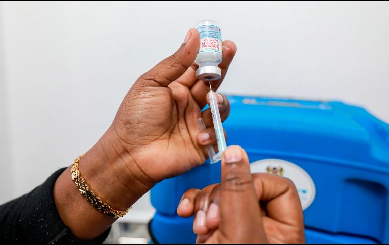 También hay jornadas de vacunación abiertas para primeras dosis de adolescente de 12 a 17 años. EFE / ARCHIVO