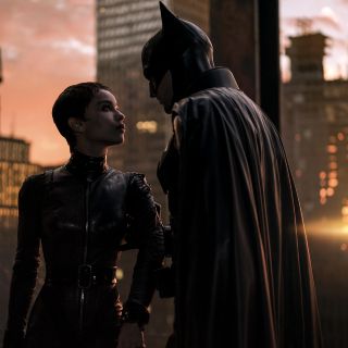 Zoë Kravitz dice que "Gatúbela" en "The Batman" es bisexual