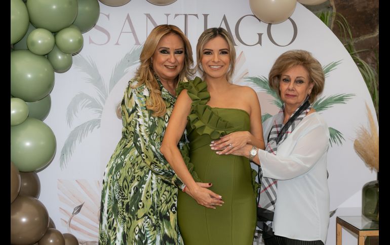 Lety Ramírez, Bettyna Alfaro y Lucila González. GENTE BIEN JALISCO/JORGE SOLTERO