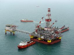 Este jueves 3 de marzo, la Casa Blanca rebajó las expectativas de prohibir la importación global de petróleo ruso en respuesta a la invasión de Ucrania. AFP / ARCHIVO