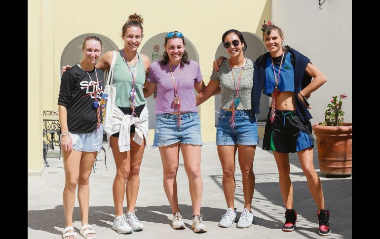 Catherine Harrison, Elixane Lechemia, Ingrid Neel, Aldila Sutjiadi y Katarzyna Piter. GENTE BIEN JALISCO/ANTONIO MARTÍNEZ