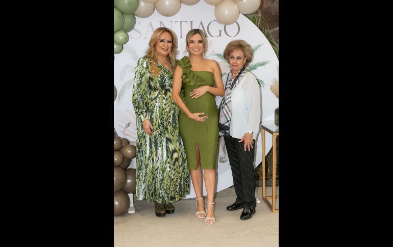 Lety Ramírez, Bettyna Alfaro y Lucila González. GENTE BIEN JALISCO/JORGE SOLTERO