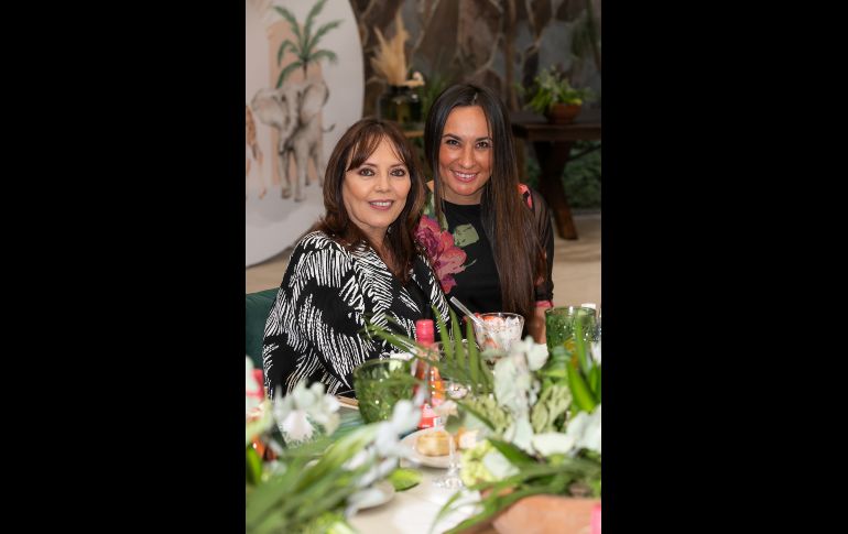 Sara González y Alma Espinoza. GENTE BIEN JALISCO/JORGE SOLTERO