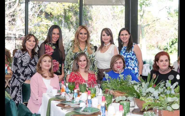 Amigas de la mamá de la novia. GENTE BIEN JALISCO/JORGE SOLTERO