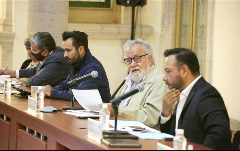 La Comisión de la Verdad y Justicia integrada por Félix Santana Ángeles es el secretario técnico, también participa el subsecretario de Gobernación, Alejandro Encinas. ESPECIAL