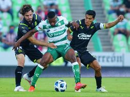 El juego Chivas vs Santos podrá ser visto solo en televisión abierta. IMAGO7