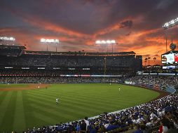 El dinero será distribuido entre trabajadores de los estadios y de otras instalaciones que se han visto afectados económicamente por el noveno paro de labores en el beisbol, que ya suma 92 días. AFP / ARCHIVO