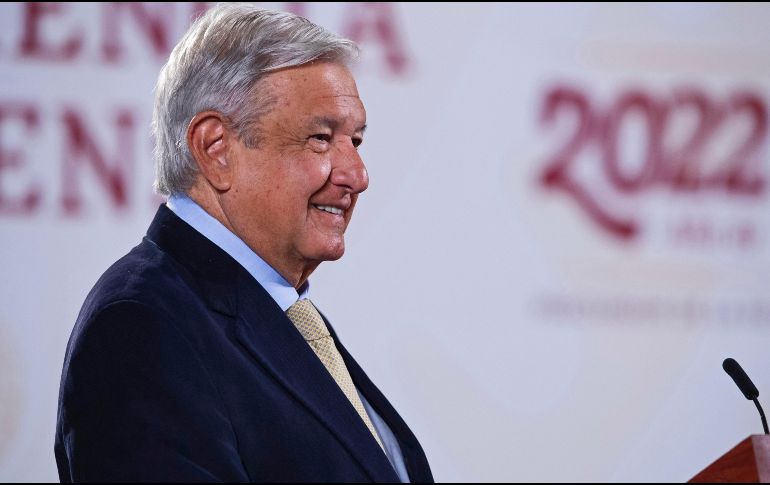AMLO ofrece disculpas de que al momento de contestar preguntas en las conferencias de prensa no lo haga de corrido. EFE / Presidencia de México