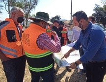 Álvarez Barragán realizó un recorrido en el punto, donde convergen las carreteras de cuota y libre, con personal de la SCT. ESPECIAL