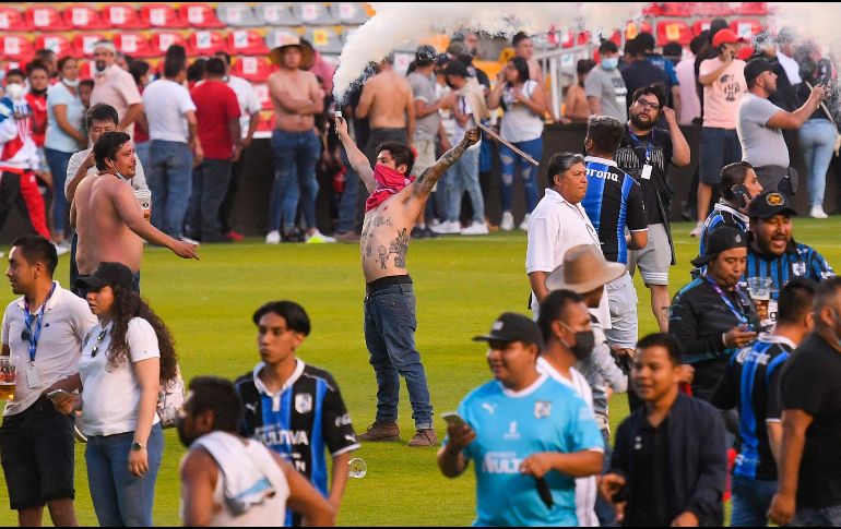 Extraoficialmente se habla de decenas de personas lesionadas. IMAGO7