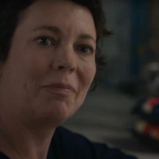 Netflix: La Hija Oscura triunfa en los premios Spirit del cine independiente