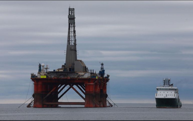 El WTI, precio de referencia en Estados Unidos, llegó a los 119.40 dólares por barril este lunes. EFE/ARCHIVO