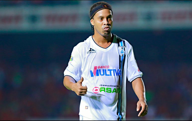 LEYENDA. La mejor época del Querétaro en años , se vivió junto al brasileño Ronaldinho. IMAGO7
